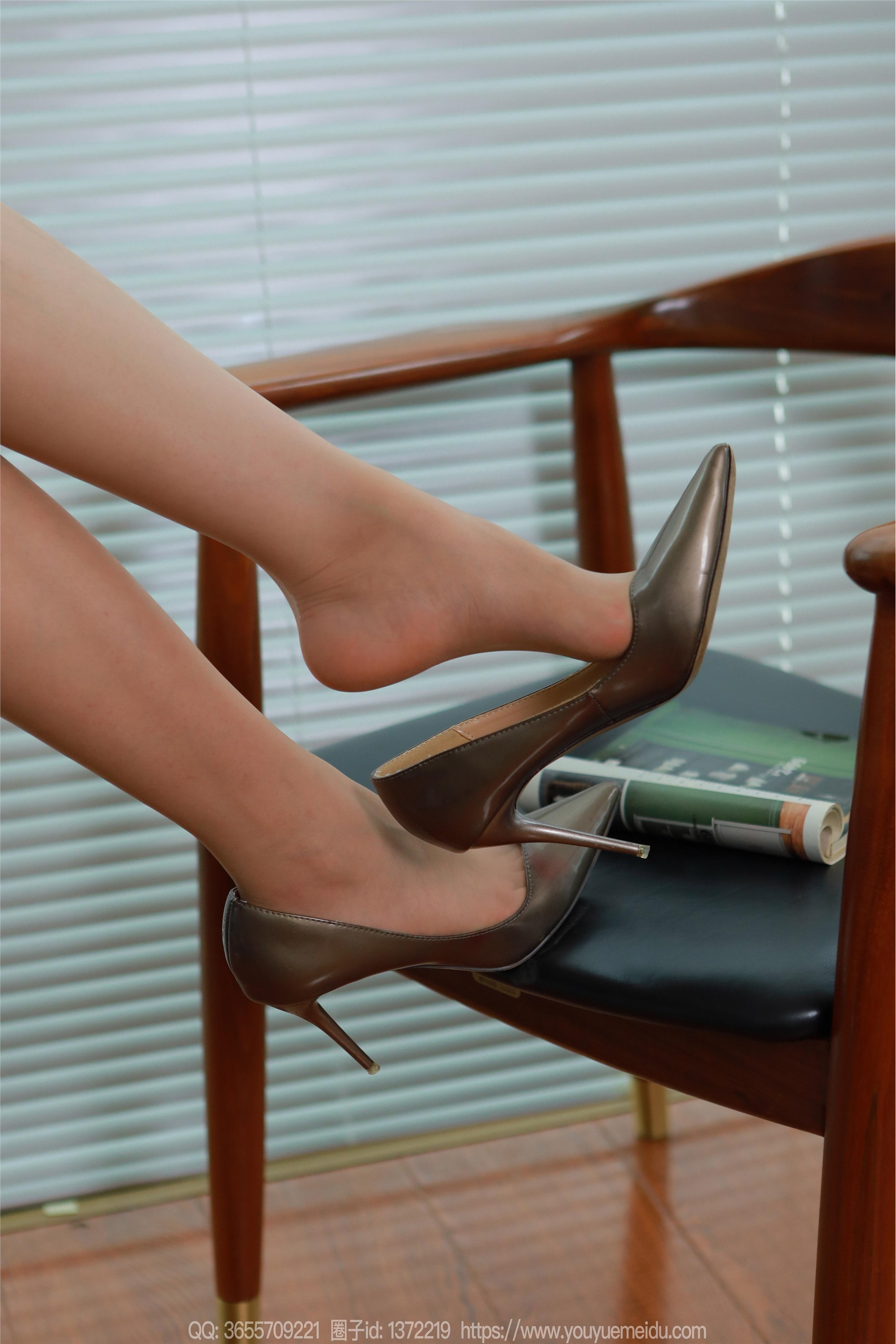 IESS异思趣向  2024.05.08 丝享家 1736 小婕《不想上班》